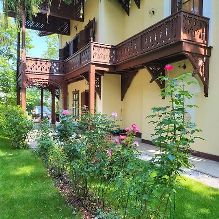 Villa Musik - Historical Apartments In Баден Екстериор снимка