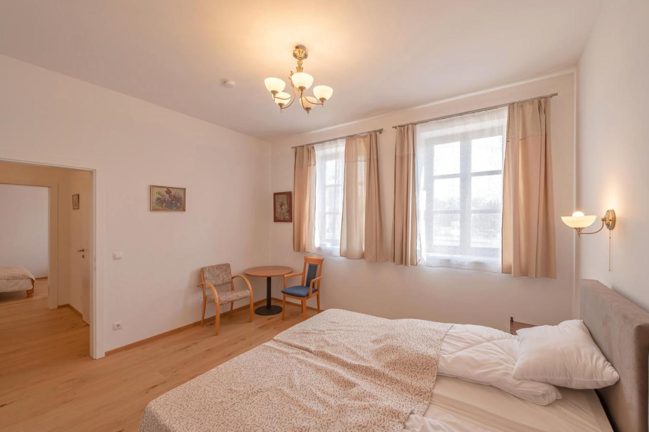 Villa Musik - Historical Apartments In Баден Екстериор снимка