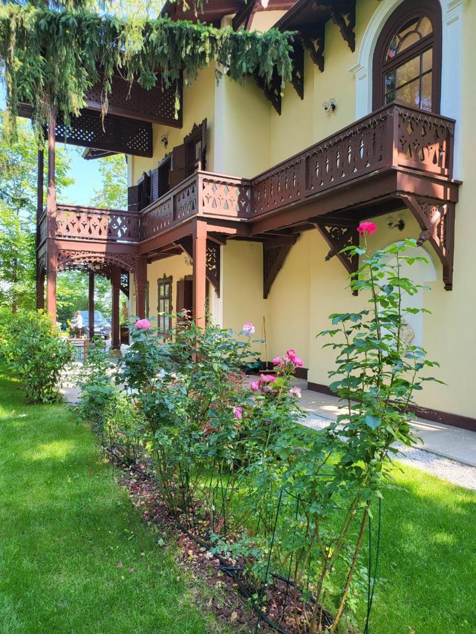 Villa Musik - Historical Apartments In Баден Екстериор снимка