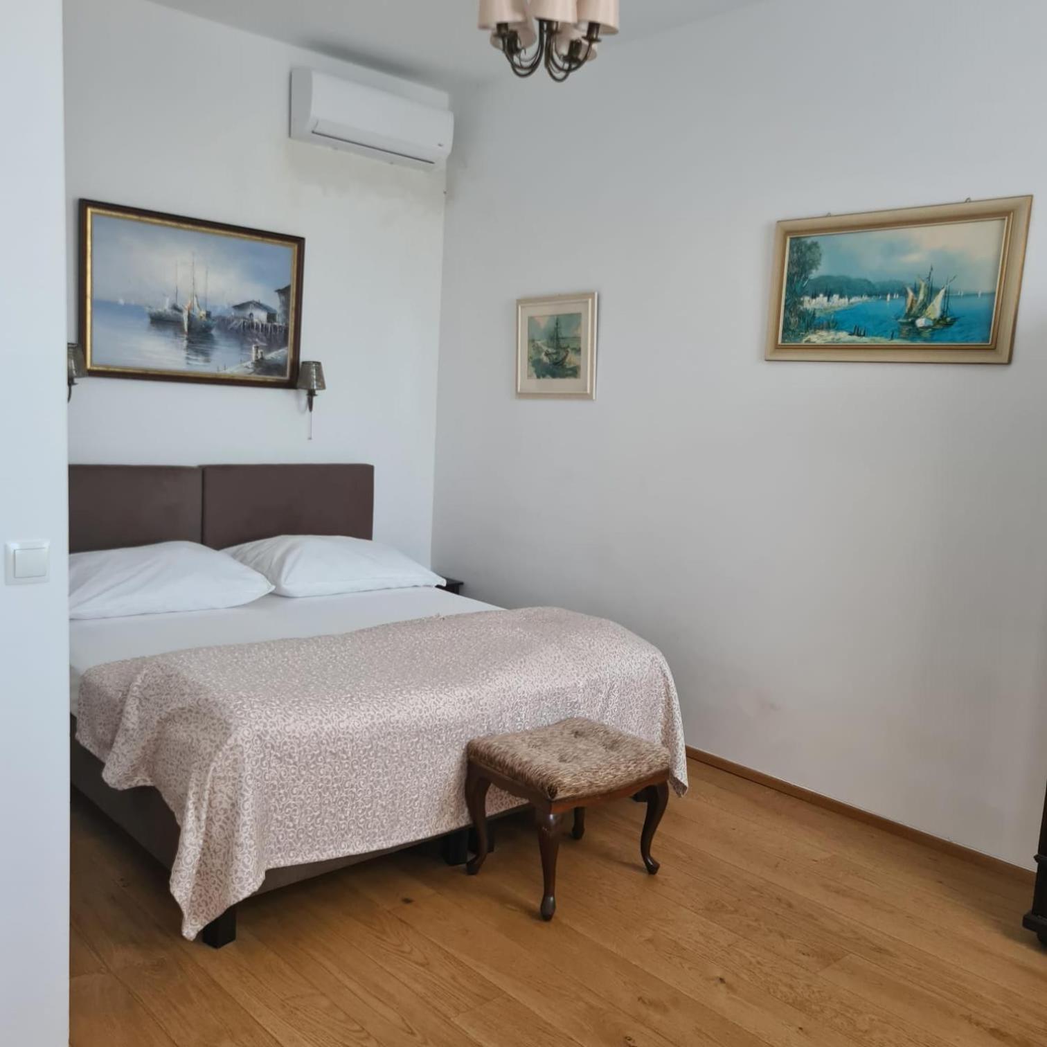 Villa Musik - Historical Apartments In Баден Екстериор снимка
